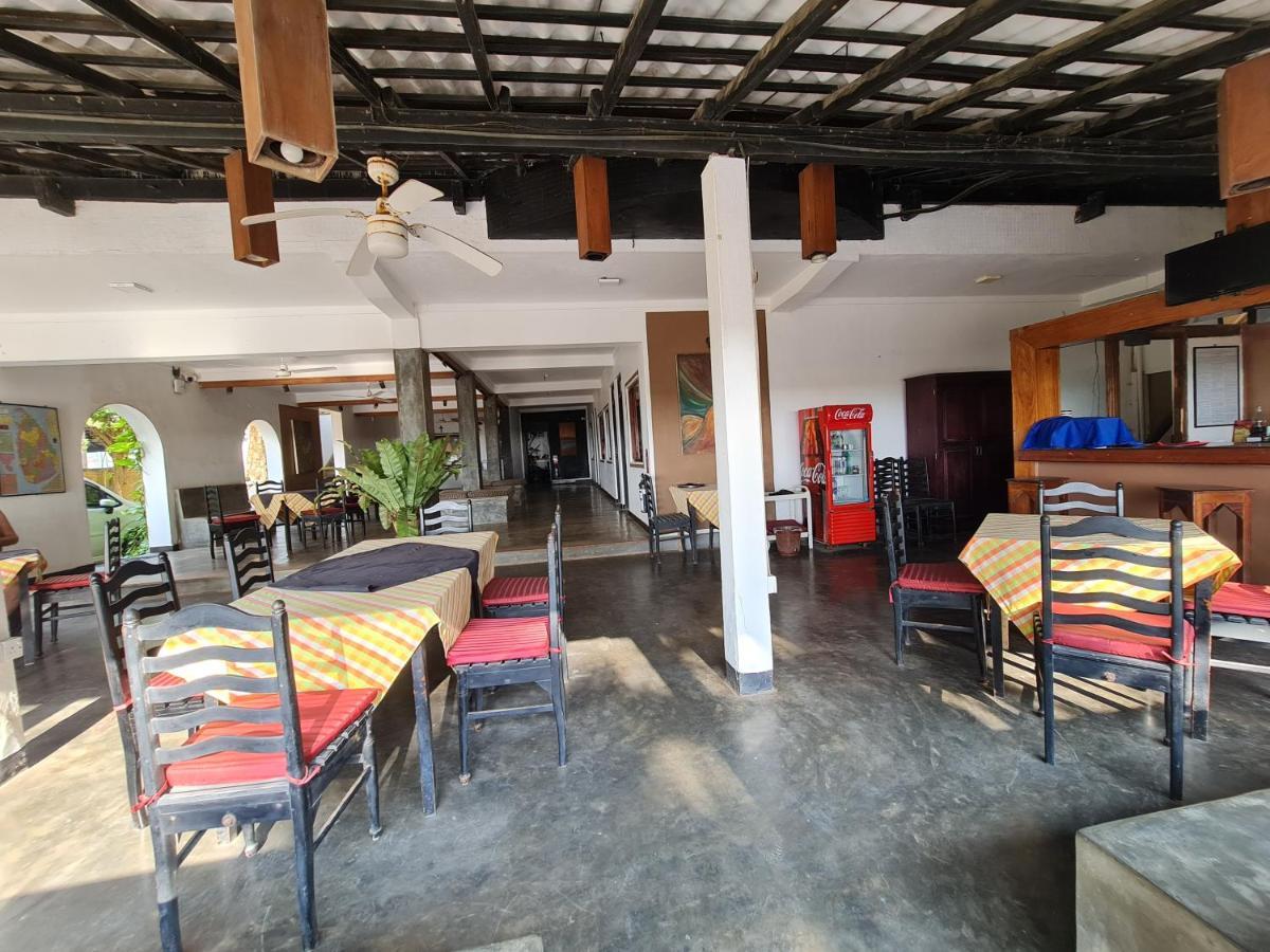 Star Beach Guest House Negombo Eksteriør bilde