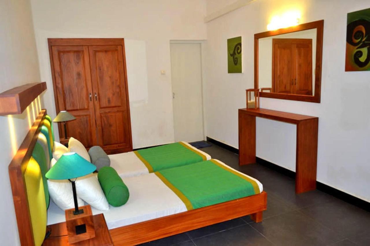 Star Beach Guest House Negombo Eksteriør bilde
