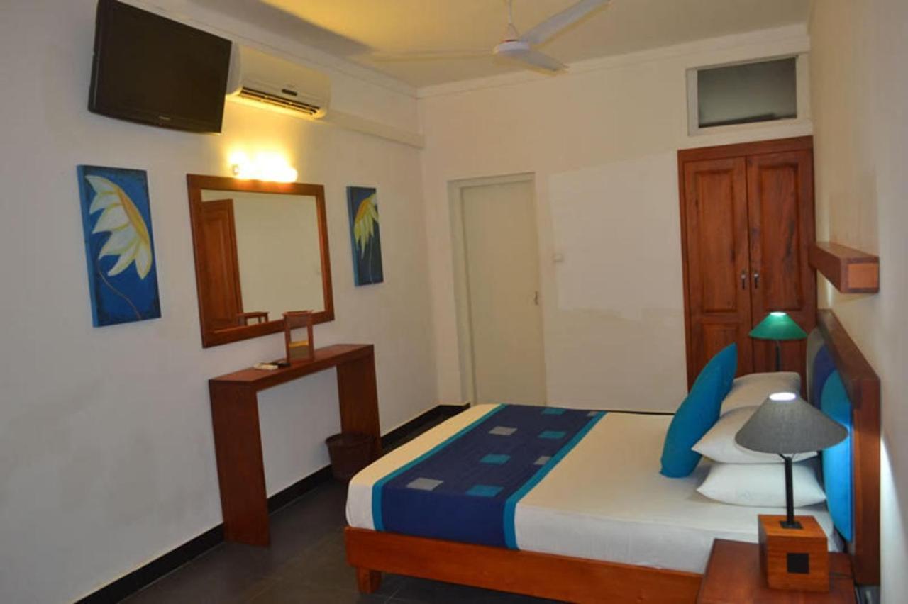 Star Beach Guest House Negombo Eksteriør bilde
