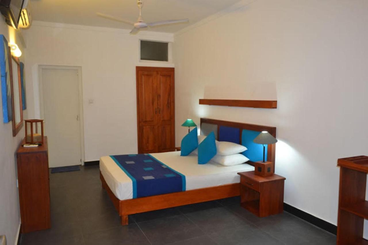 Star Beach Guest House Negombo Eksteriør bilde