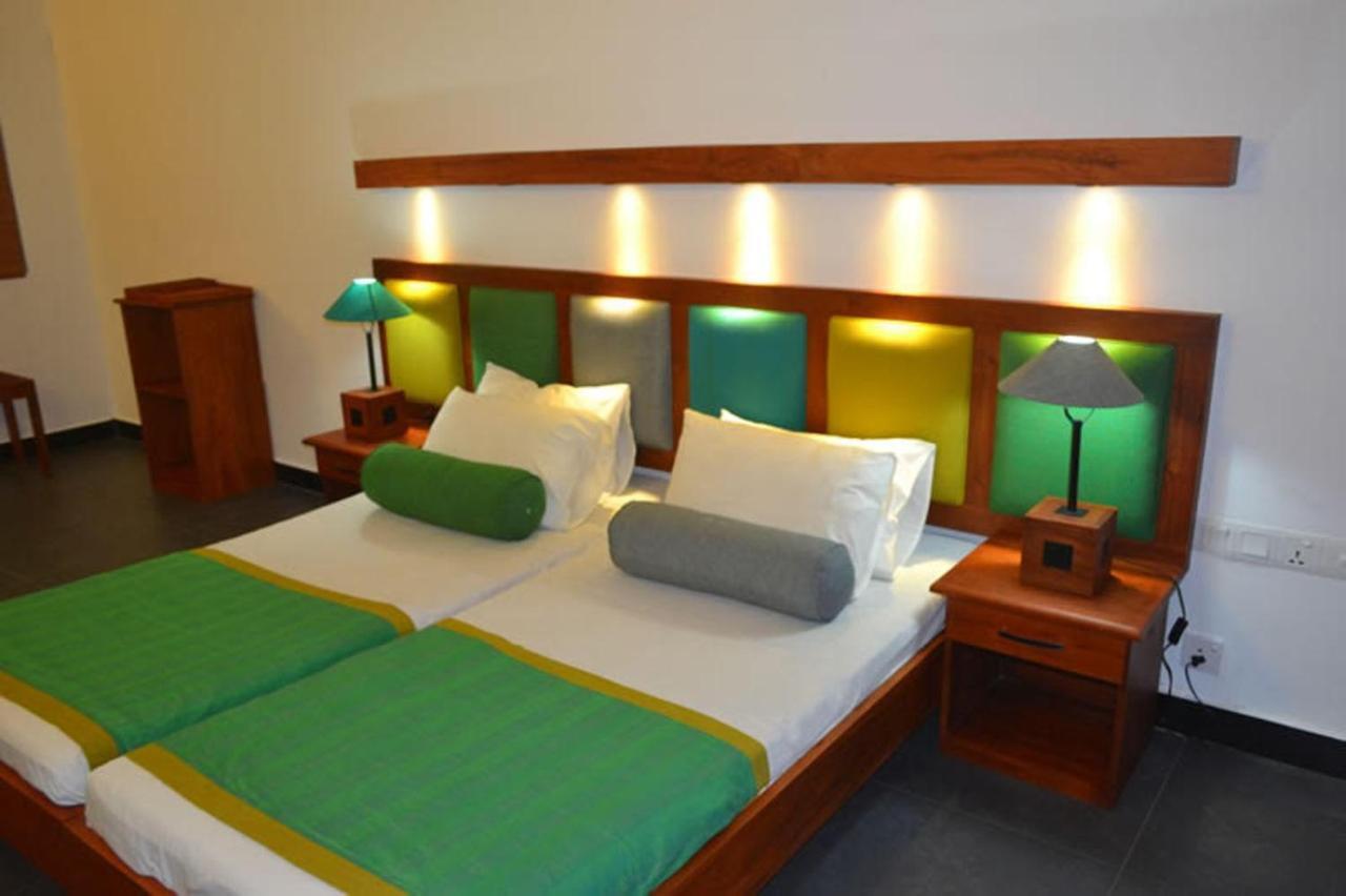 Star Beach Guest House Negombo Eksteriør bilde