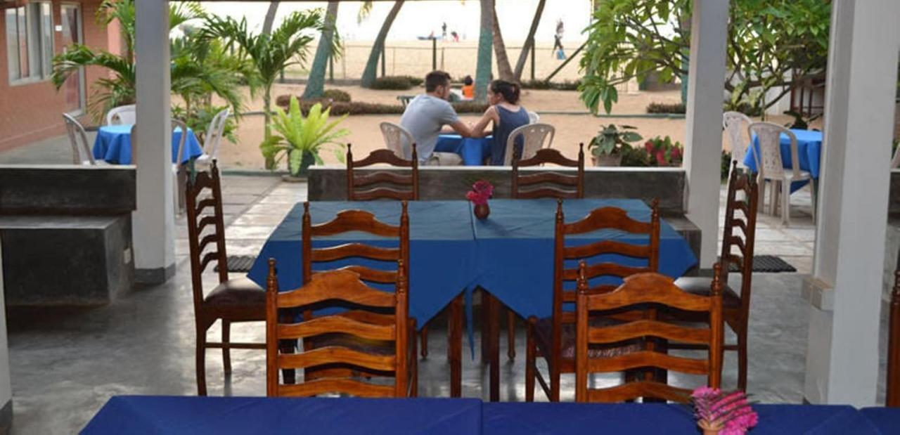 Star Beach Guest House Negombo Eksteriør bilde